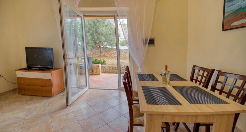 Apartman pro 4 os. se 2 ložnicemi - Apartment David Liznjan, foto 1