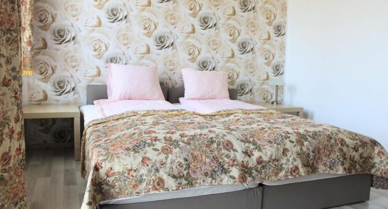 Pokoj s balkónem pro 2 os. s výhledem na město - Villa Happy Rose Dąbki, foto 1