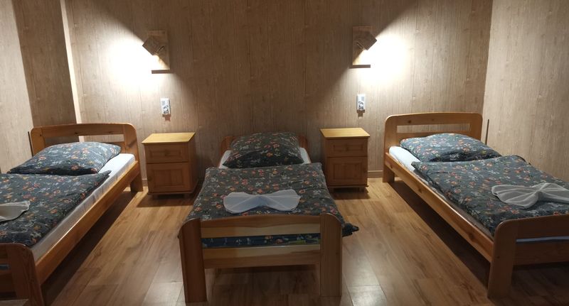 Pokoj pro 4 os. s výhledem na les na přízemí - Agro Eko Zacisze Kęty, foto 1