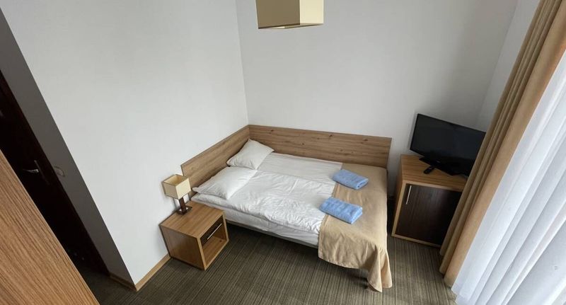 Pokoj se zahradou s manželskou postelí - SEO Rewal, foto 1