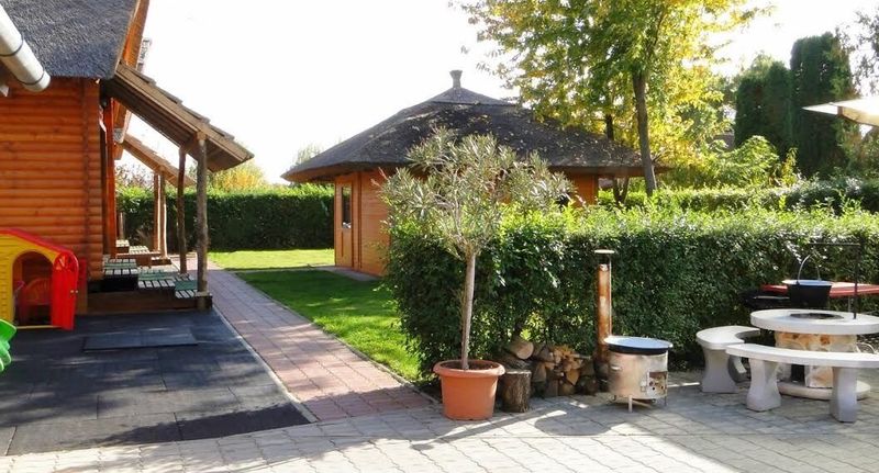 Bungalow (jako celek) s klimatizací pro 6 os. s výhledem do zahrady - Sulyom Panzió Tiszafüred, foto 1