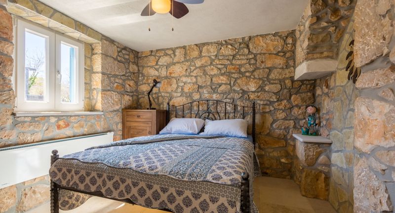 Turistický Family Apartman pro 6 os. se 3 ložnicemi - Apartment Rustik Dobrinj Krk, foto 1
