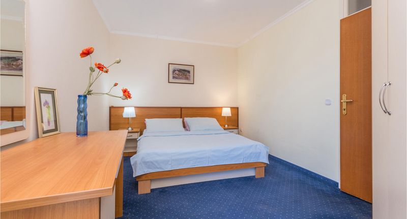 Apartman (jako celek) pro 4 os. - Apartman Turanj - CDI305, foto 1