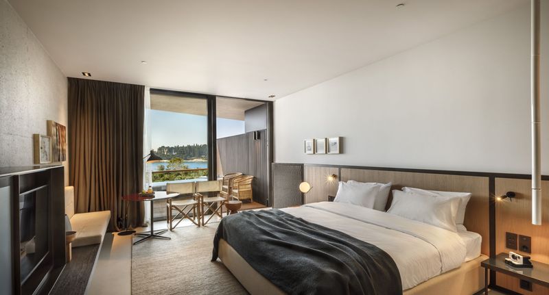 Pokoj s manželskou postelí s výhledem na moře na poschodí - Grand Park Hotel Rovinj by Maistra Collection Rovinj, foto 9