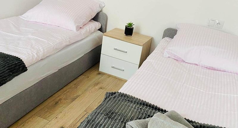 Premier Apartman pro 4 os. s 1 ložnicí na poschodí - Apartamenty Otryt Ustrzyki Dolne, foto 1