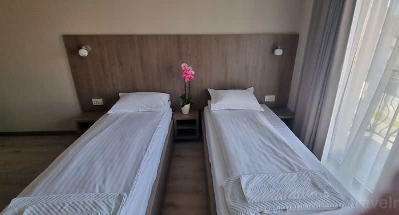 Premium Pokoj pro 2 os. - Pensiunea Normandia Timișoara, foto 1