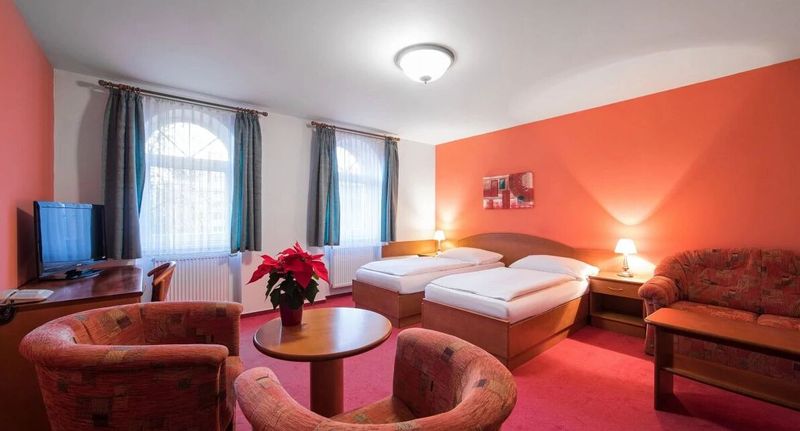 Superior Pokoj s koupelnou pro 2 os. (s možností přistýlky) - Hotel Attic Praha, foto 1