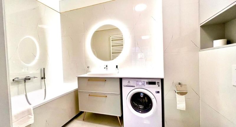 Apartman s vanou pro 6 os. se 3 ložnicemi - Rezydencja Niechorze 209 z 2 sypialniami i 2 łazienkami przy plaży 5D Apartamenty, foto 1
