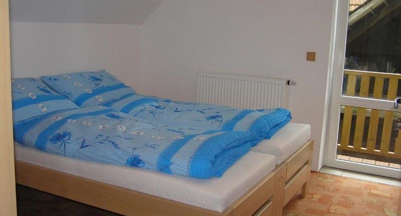 Pokoj pro 3 os. (s možností přistýlky) - Penzion U Tomášů Všechovice, foto 1