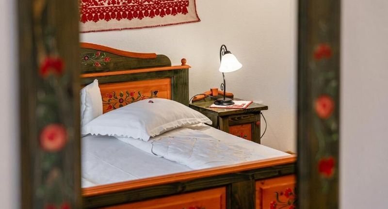 Pokoj s manželskou postelí - Conacul Secuiesc - Székelykő Kúria **** Colțești, Comuna Rimetea, foto 1