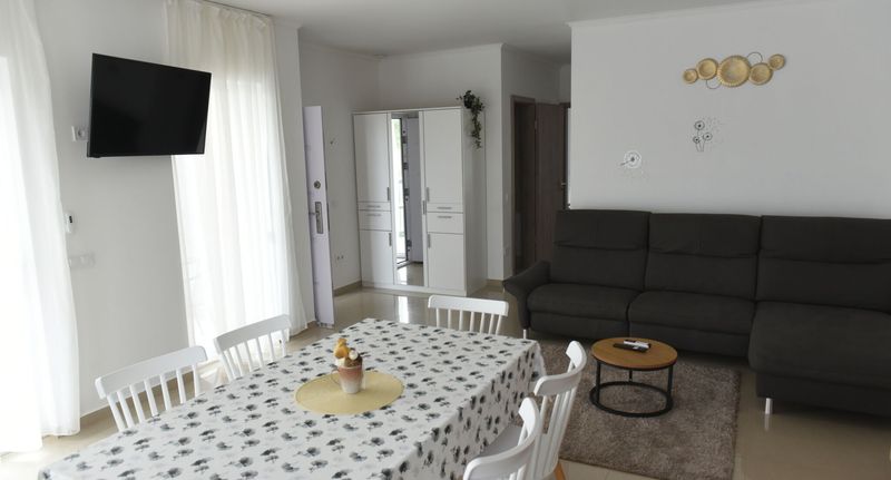 Apartman pro 5 os. se 2 ložnicemi - 4Seasons Apartman Balatonszárszó, foto 1