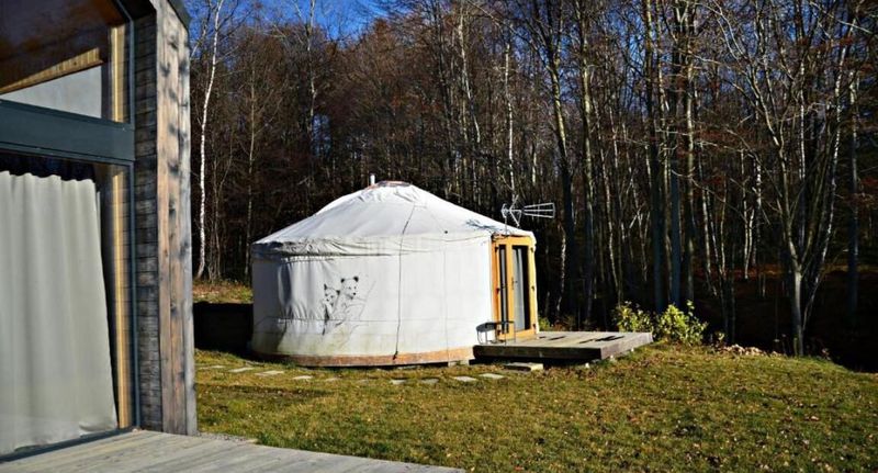 Suita s klimatizací pro 4 os. s 1 ložnicí s výhledem na hory - Glamping Dolina, foto 1