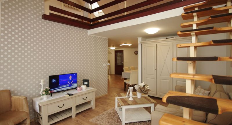 Rodinný Apartman pro 6 os. se 2 ložnicemi s výhledem na město - Gyulai Idill Apartman Gyula, foto 1