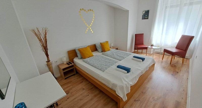 Standard Rodinný Apartman pro 5 os. s 1 ložnicí - Milla Apartmanok Eger, foto 1