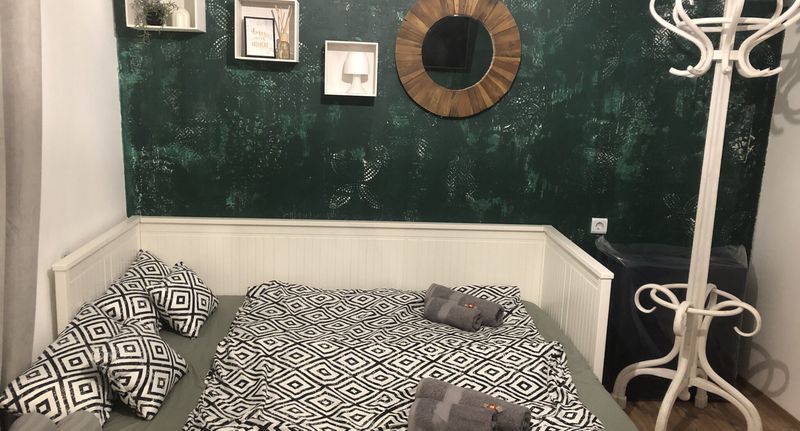 Víkendový dům (jako celek) pro 8 os. s výhledem do zahrady celý Dům - HappyNest Vendégház Gyód, foto 1