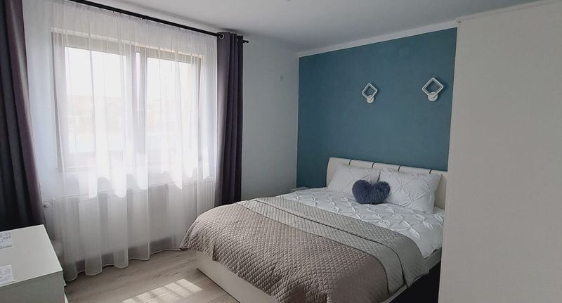 Pokoj s manželskou postelí na poschodí - Five House Sibiu, foto 6