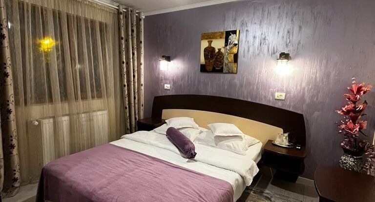 Rekreační dům (jako celek) pro 6 os. - Vila Denis Sinaia, foto 1