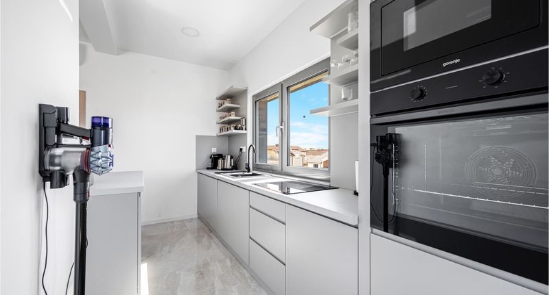 Apartman (jako celek) pro 6 os. - Apartman Vodice - CDJ665, foto 1