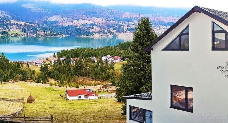 Deluxe Vila (jako celek) pro 20 os. - Vila Ozon 90 Colibița, foto 1
