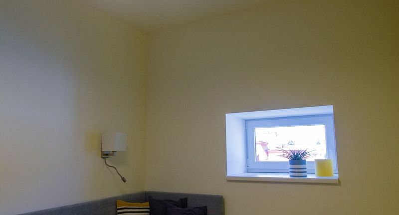 Pokoj se sprchou se společnou kuchyňkou pro 1 os. (s možností přistýlky) - Hotel DOBRÉ MÍSTO Krnov, foto 1