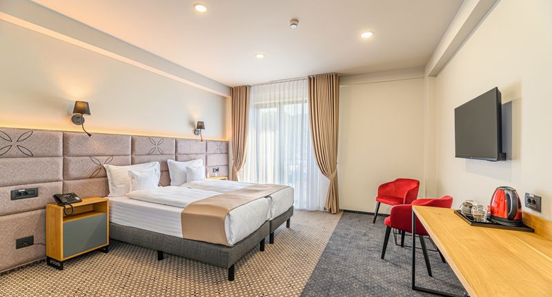 Executive Pokoj pro 3 os. - Hotel Dukat Gura Humorului, foto 1