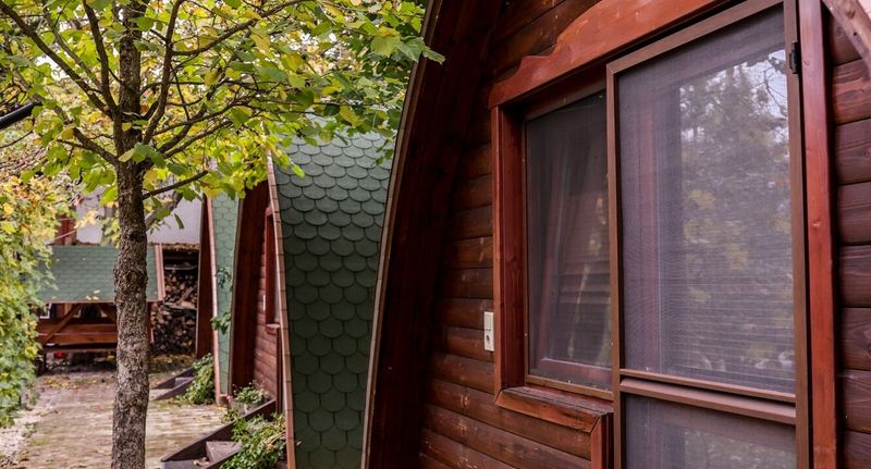 Apartman pro 3 os. s 1 ložnicí s výhledem do zahrady na přízemí - Tündérkert Apartman Debrecen, foto 4