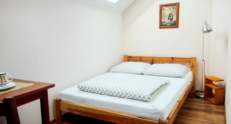 Pokoj s koupelnou s manželskou postelí v podkroví - Villa Natalia Rusinowo, foto 1