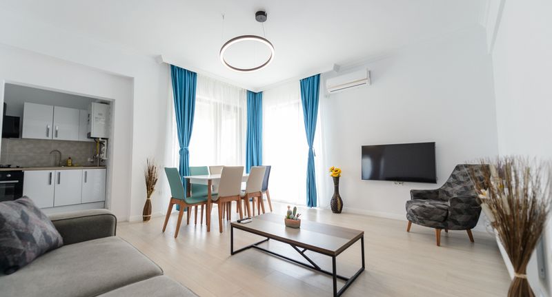 King Apartman pro 5 os. se 3 ložnicemi - Solid Magic Apart-Hotel Constanța, foto 1