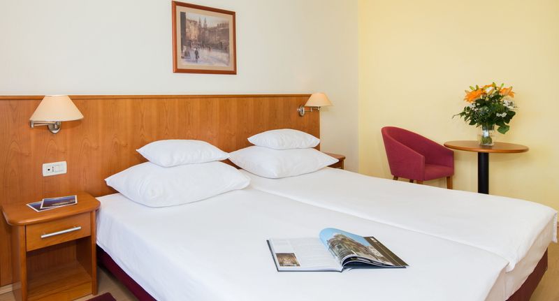 Komfort Pokoj s balkónem pro 2 os. - Hotel Zora Primošten, foto 1