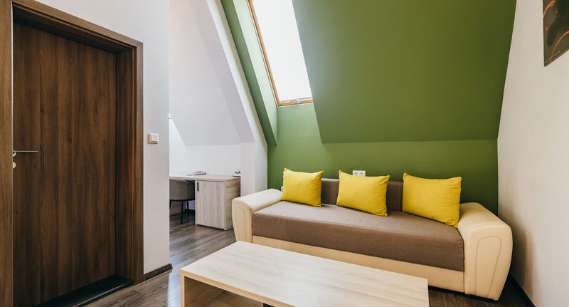Family Suita s manželskou postelí s 1 ložnicí v podkroví - Altus Hotel & SPA Praid, foto 1