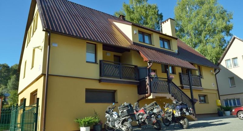 Pokoj s manželskou postelí - Willa Salamandra Krynica Zdrój, foto 1