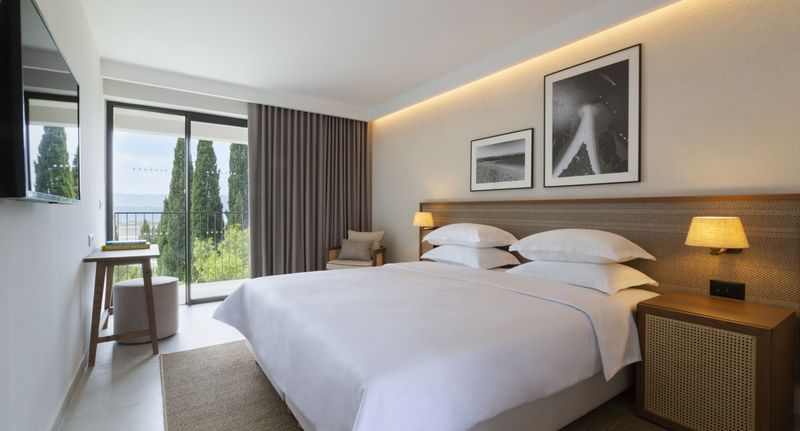Pokoj s balkónem pro 2 os. s částečným výhledem na moře - Bluesun Hotel Holiday Village Bonaca Bol, foto 1