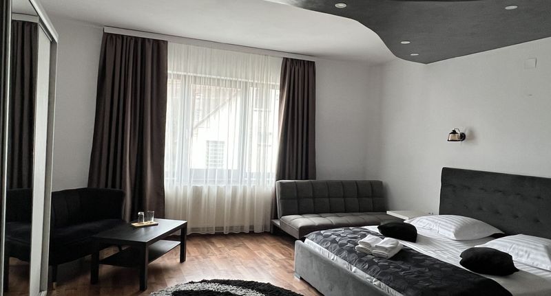 Deluxe Pokoj s manželskou postelí - Pensiunea Turistică Casa Brăneană Bran, foto 1