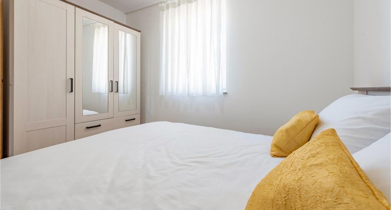 Apartman (jako celek) pro 3 os. - Apartman Košljun - CKP083, foto 1