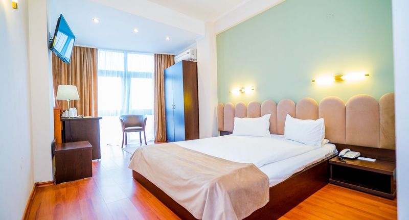 Pokoj s manželskou postelí - Hotel Guci Constanța, foto 1