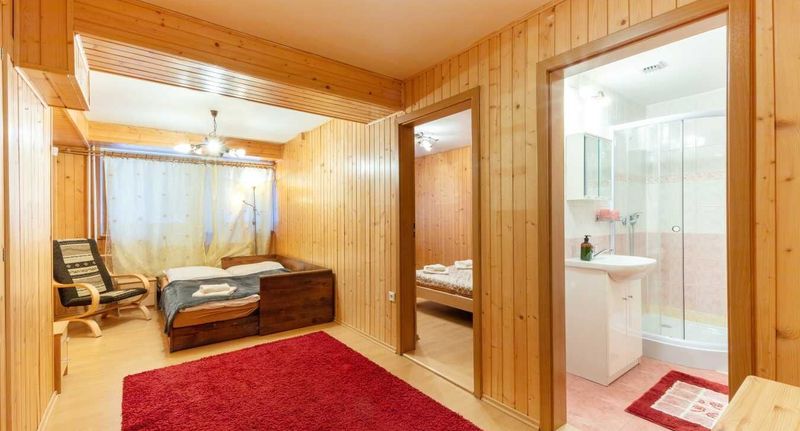 Apartman s balkónem pro 4 os. se 2 ložnicemi (s možností přistýlky) - Horská chata Smrekovica Ľubochňa, foto 1