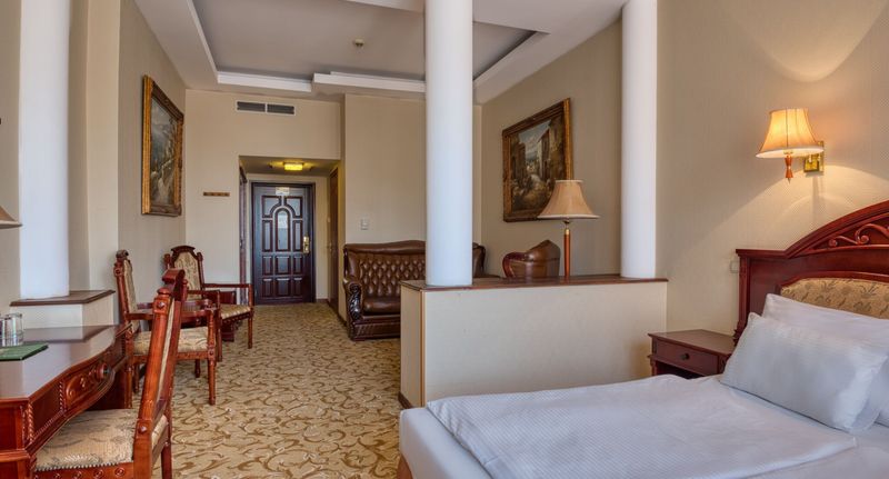 Superior Pokoj s manželskou postelí - Bellevue Hotel Esztergom, foto 1