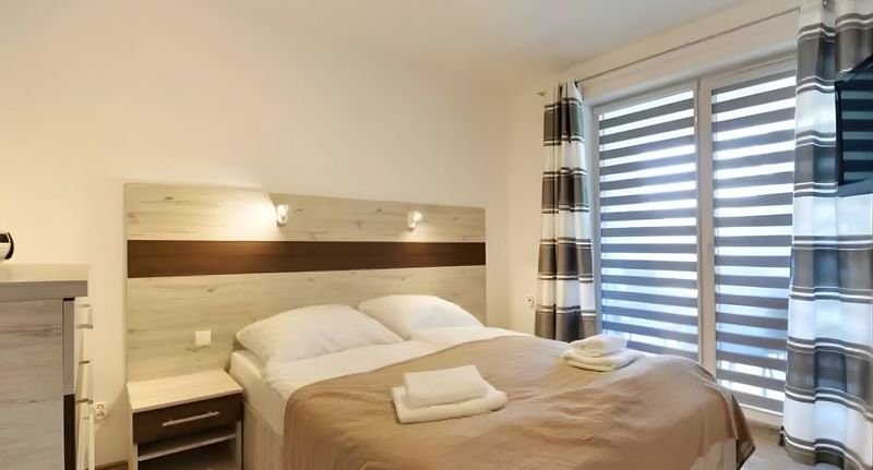 Apartman pro 4 os. se 2 ložnicemi na straně bazénu na poschodí - Apartament Nadmorski Polanki Kołobrzeg, foto 1