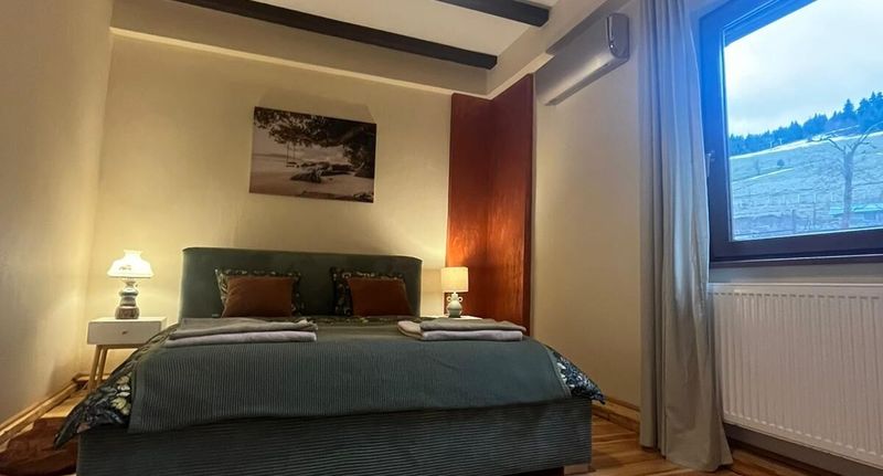 Apartman pro 5 os. se 3 ložnicemi s výhledem na hory celý Dům (s možností přistýlky) - Apartament "Inna Droga", foto 1