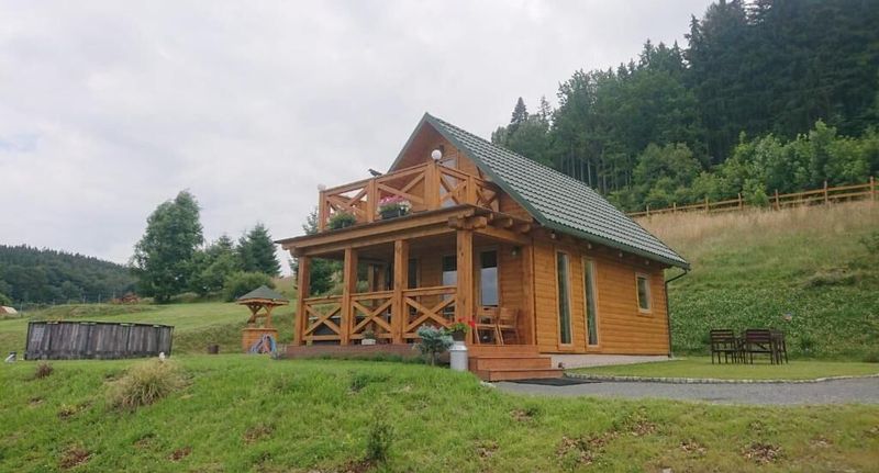 Roubenka (jako celek) se zahradou pro 4 os. s výhledem na hory - Domki Kolorowe Marciszów, foto 19