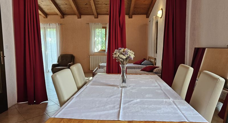 Economy Apartman pro 4 os. se 2 ložnicemi na poschodí - Apartments And Room Agroturist Rovinj, foto 1