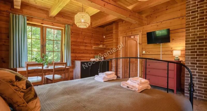 Apartman pro 4 os. se 2 ložnicemi na přízemí - Chata nad potokiem Czerwień Przesieka, foto 1