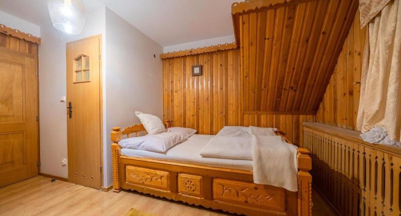 Pokoj se sprchou se zahradou s manželskou postelí - Willa Wiktoria Podhalańska Zakopane, foto 1