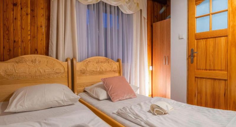 Pokoj se sprchou se zahradou pro 3 os. - Willa Wiktoria Podhalańska Zakopane, foto 4