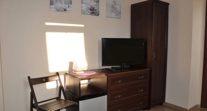 Pokoj s koupelnou tV s plochou obrazovkou pro 4 os. - Pokoje Gościnne Mizera Kudowa Zdrój, foto 1