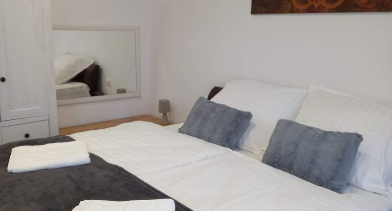 Apartman (jako celek) pro 4 os. s výhledem na hory celý Dům - Banya Vendégház Zalaszántó, foto 1