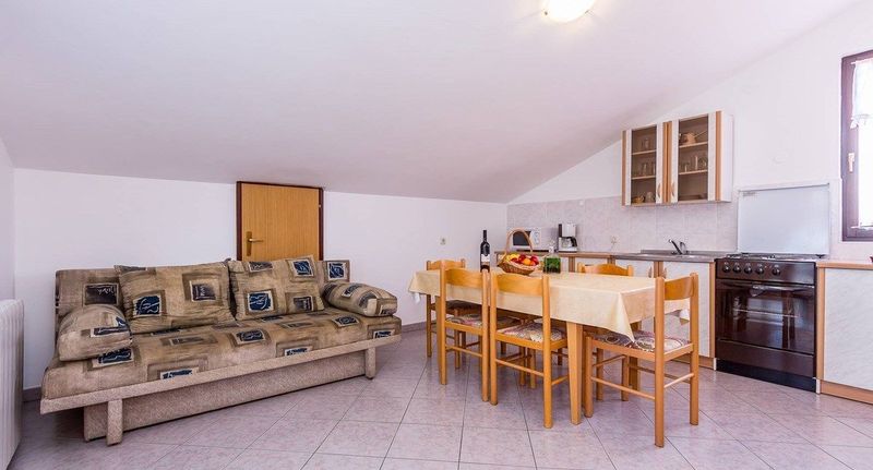 Apartman pro 4 os. se 2 ložnicemi (s možností přistýlky) - Casa Winny Banjole, foto 1