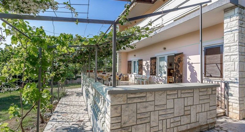 Apartman pro 4 os. se 2 ložnicemi - House Anamarija Medulin, foto 1