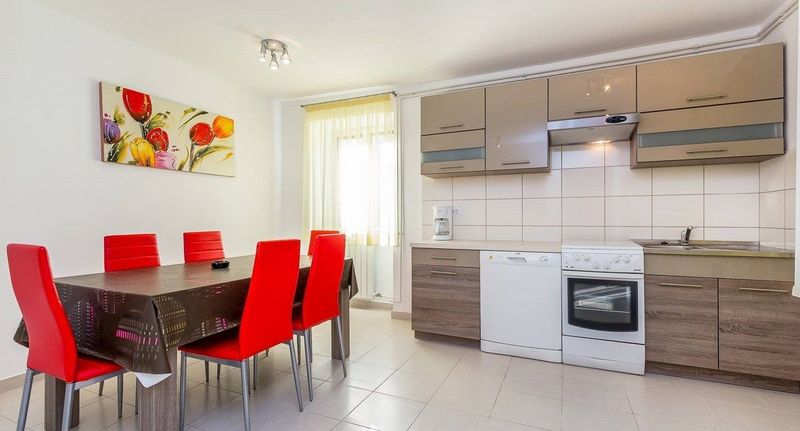 Apartman pro 5 os. se 3 ložnicemi - Casa Aurora Pomer, foto 1