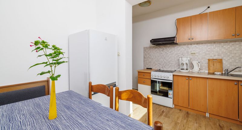 Apartman pro 5 os. se 2 ložnicemi - Apartments Milorad M Lopar, foto 1